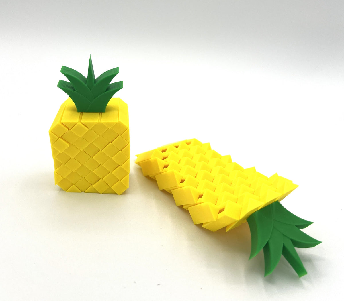 Fruits 3D Printed/ Stress Relief/ Unique Flexi Food Fidget for Kids/ Gift for Toy Lovers.