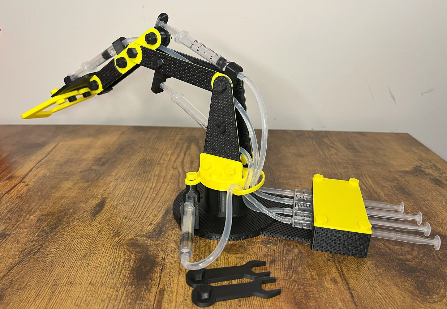 STEM Kit – Hydraulic Robotic Arm/ Kids Toys/ Education Toys